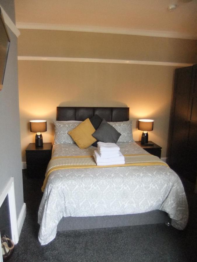 Appartement Dewsbury House à Blackpool Extérieur photo