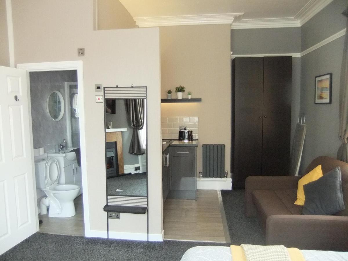 Appartement Dewsbury House à Blackpool Extérieur photo