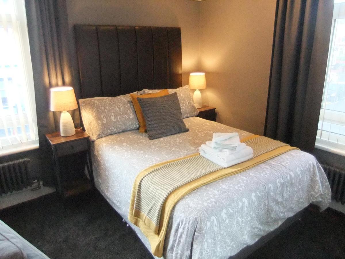 Appartement Dewsbury House à Blackpool Extérieur photo